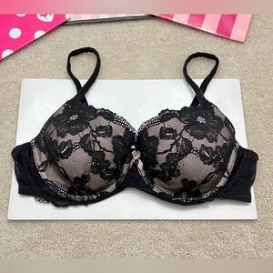 Retired Victoria’s Secret BBV Black & nude smooth lace lined Demi Bra 38C